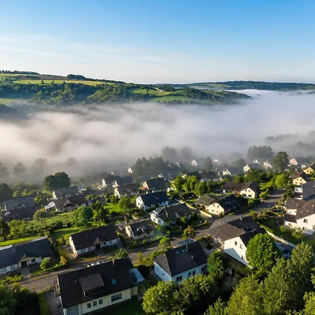 Weitblick Am Rammenfeld Schönecken